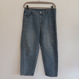 NWT BOUTIQUE BARREL JEANS WOMENS SIZE LARGE